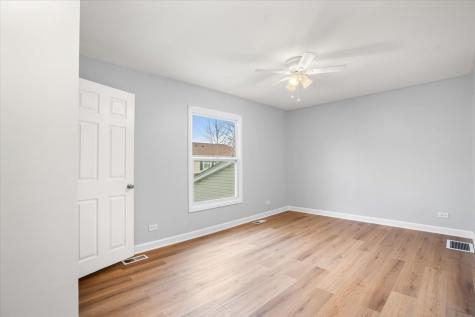 1182 East Barberry Lane Palatine IL 60074