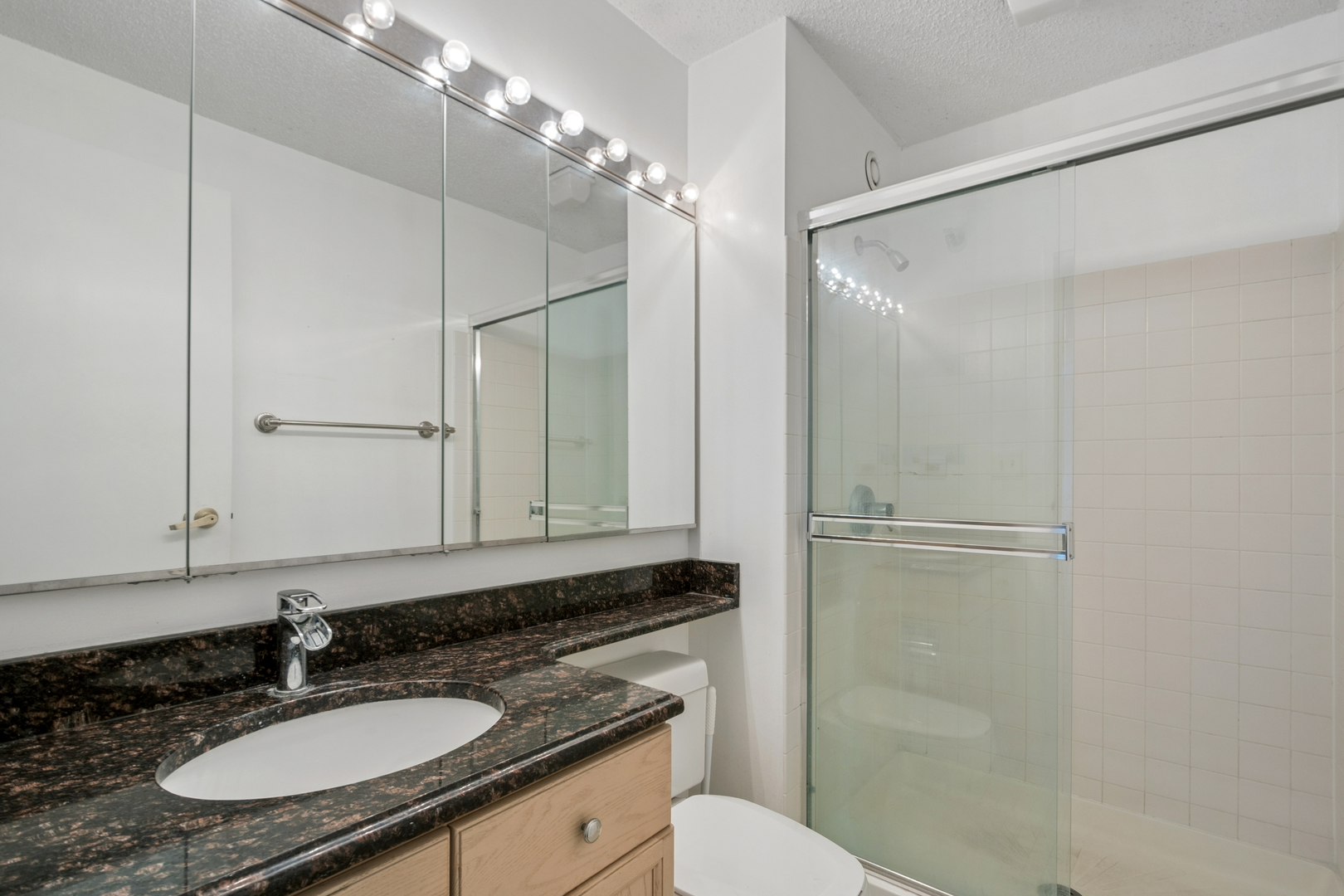 195 North Harbor Drive Chicago IL 60601
