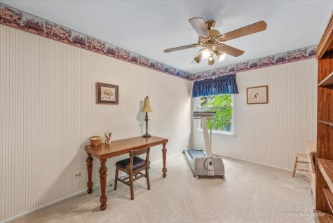 2106 Glasgow Court Hanover Park IL 60133