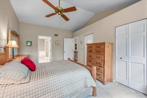 2106 Glasgow Court Hanover Park IL 60133