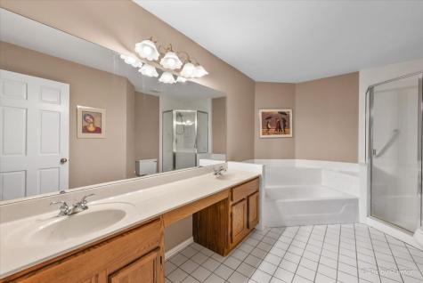 2106 Glasgow Court Hanover Park IL 60133