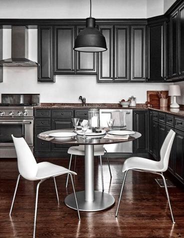 808 West Buckingham Place Chicago IL 60657