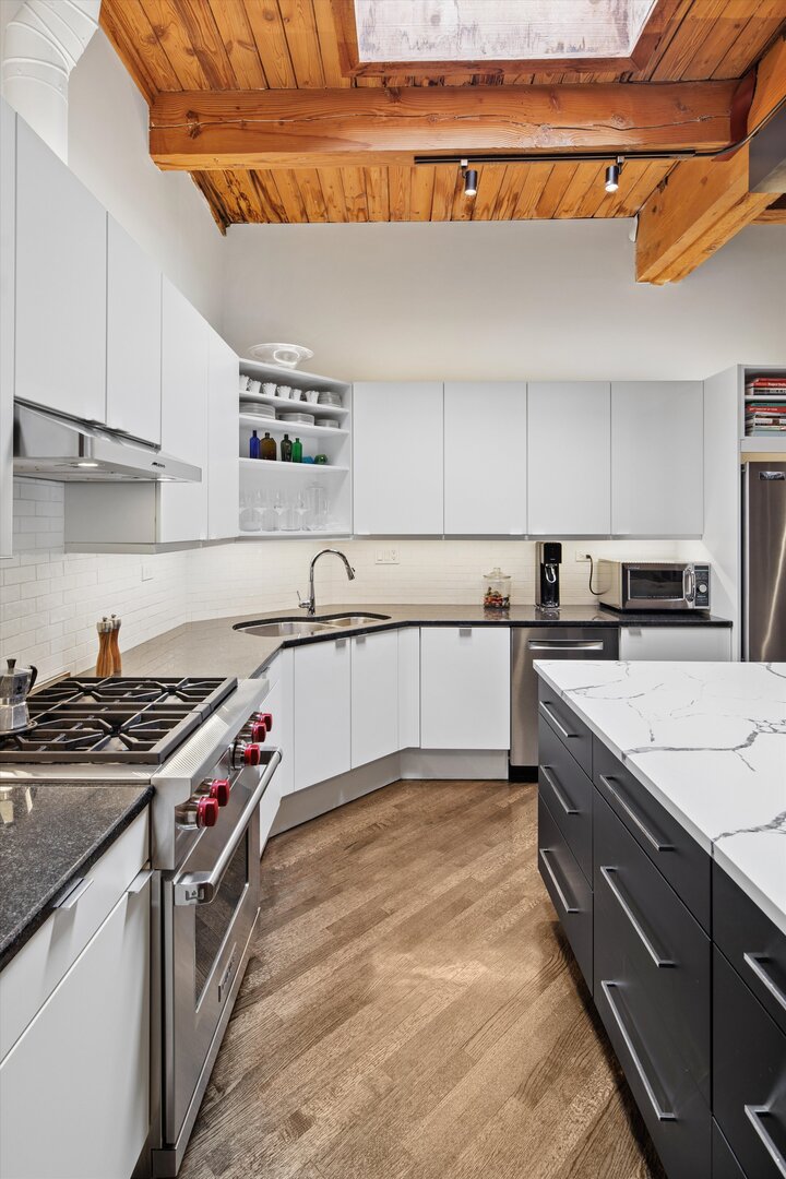 2222 North Racine Avenue Chicago IL 60614