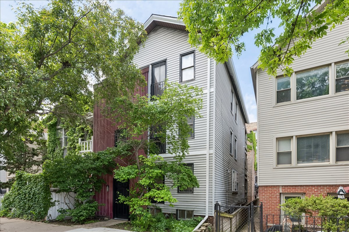 464 North Aberdeen Street Chicago IL 60642
