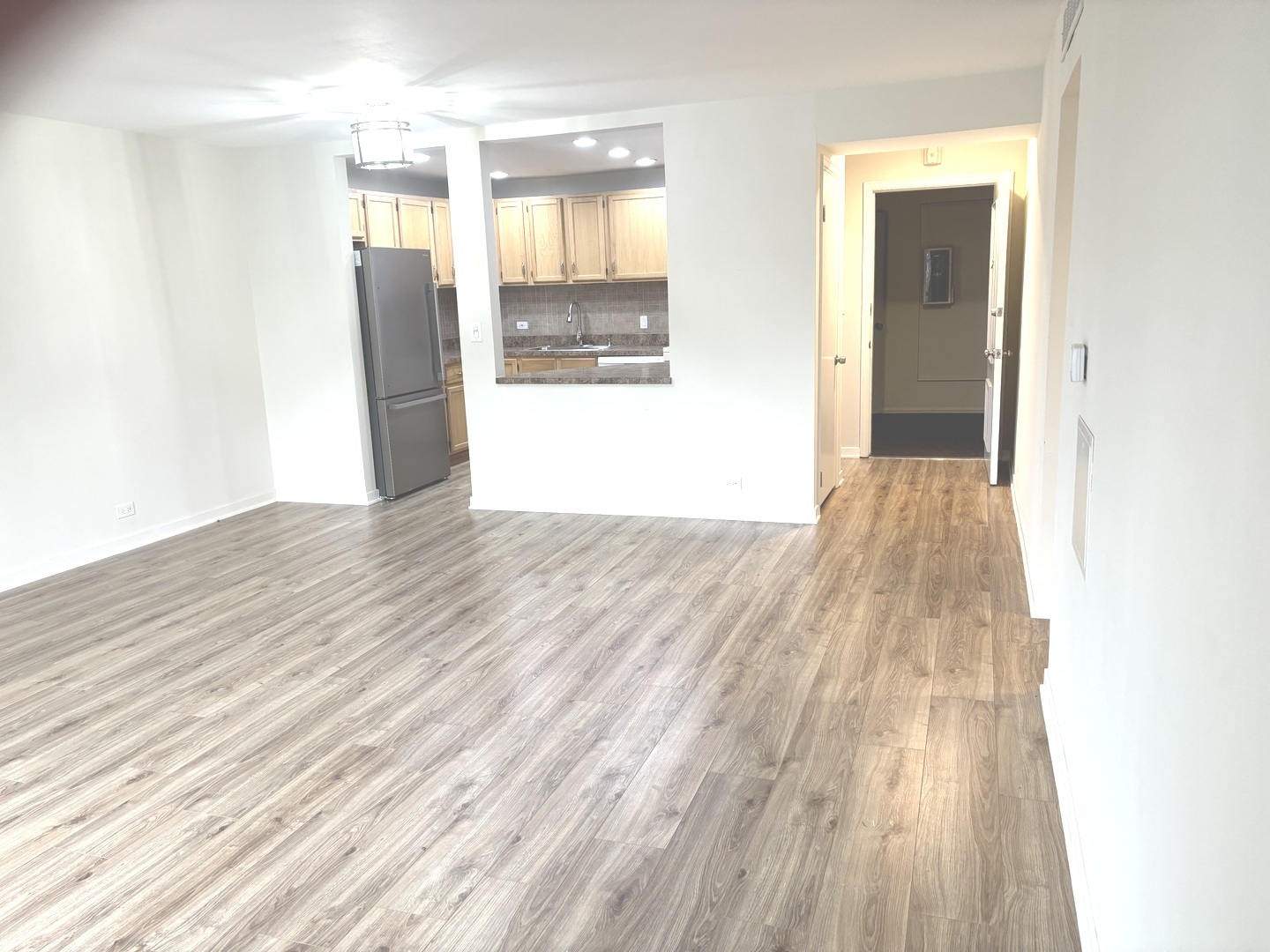 5101 Carriageway Drive Rolling Meadows IL 60008