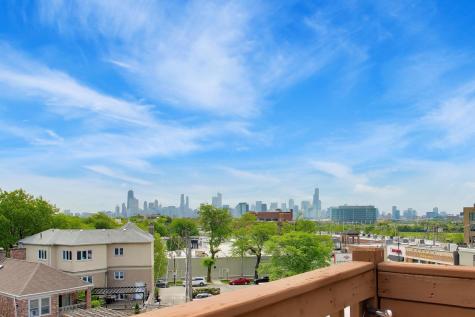 2133 North Southport Avenue Chicago IL 60614