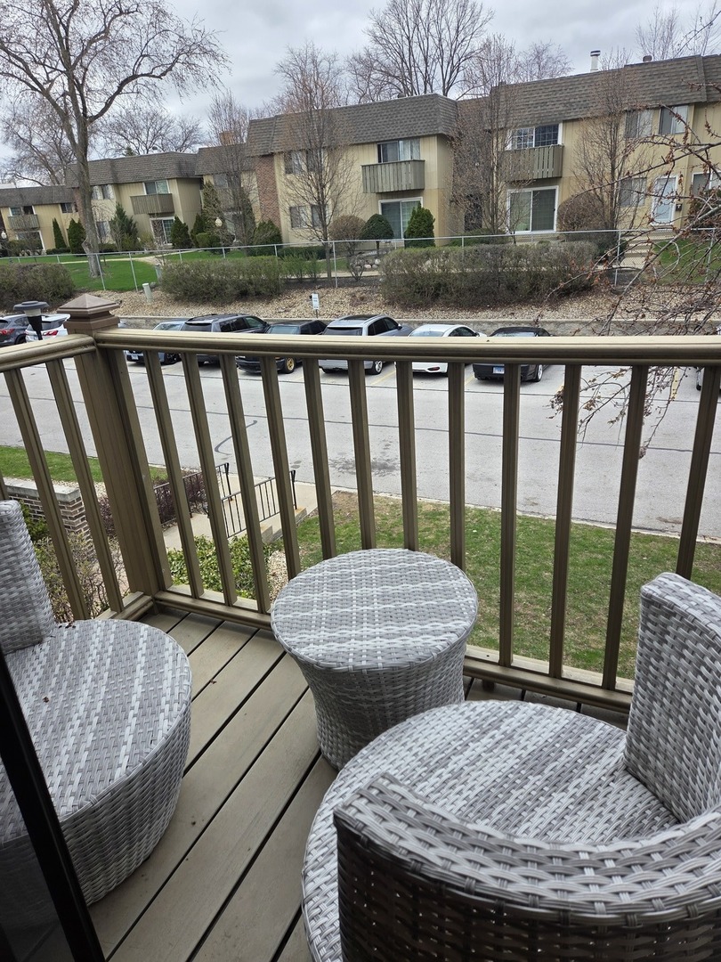 7323 Blackburn Avenue Downers Grove IL 60516