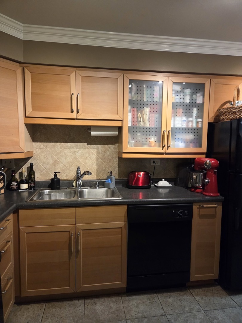 7323 Blackburn Avenue Downers Grove IL 60516