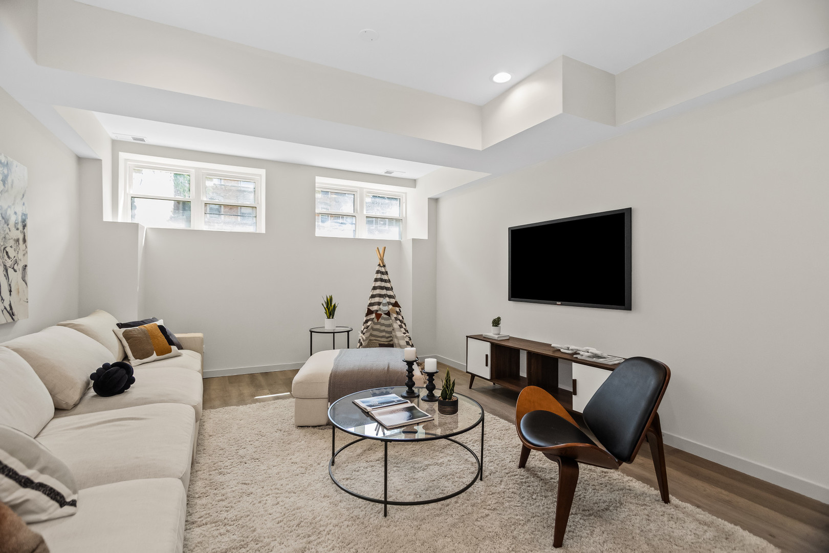 4316 South Michigan Avenue Chicago IL 60653
