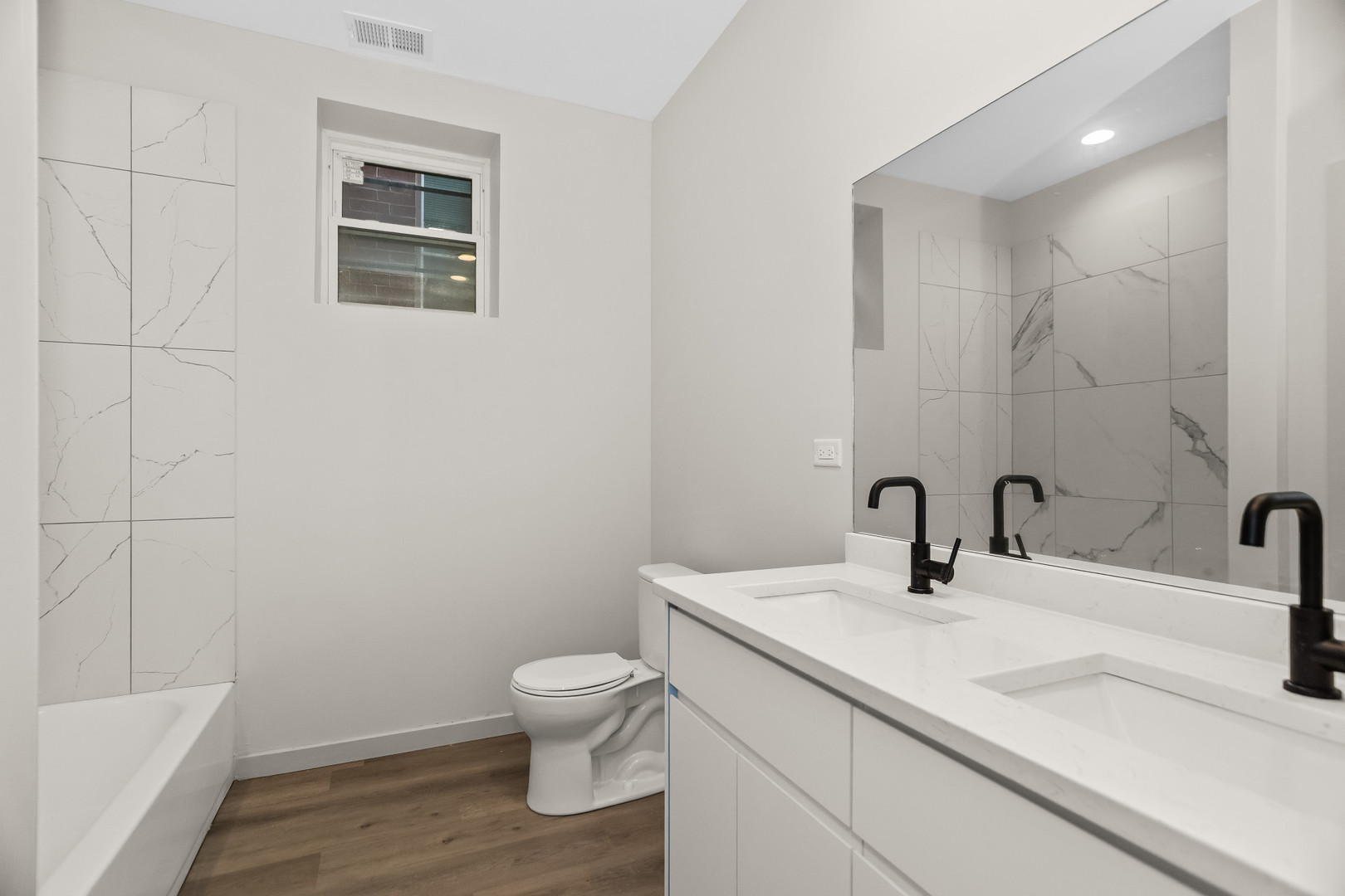 4316 South Michigan Avenue Chicago IL 60653