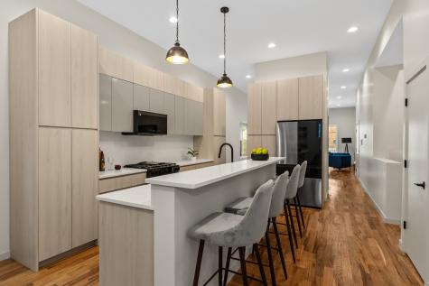4316 South Michigan Avenue Chicago IL 60653