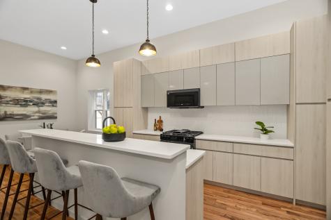 4316 South Michigan Avenue Chicago IL 60653