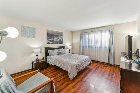 7632 West Lawrence Avenue Harwood Heights IL 60706