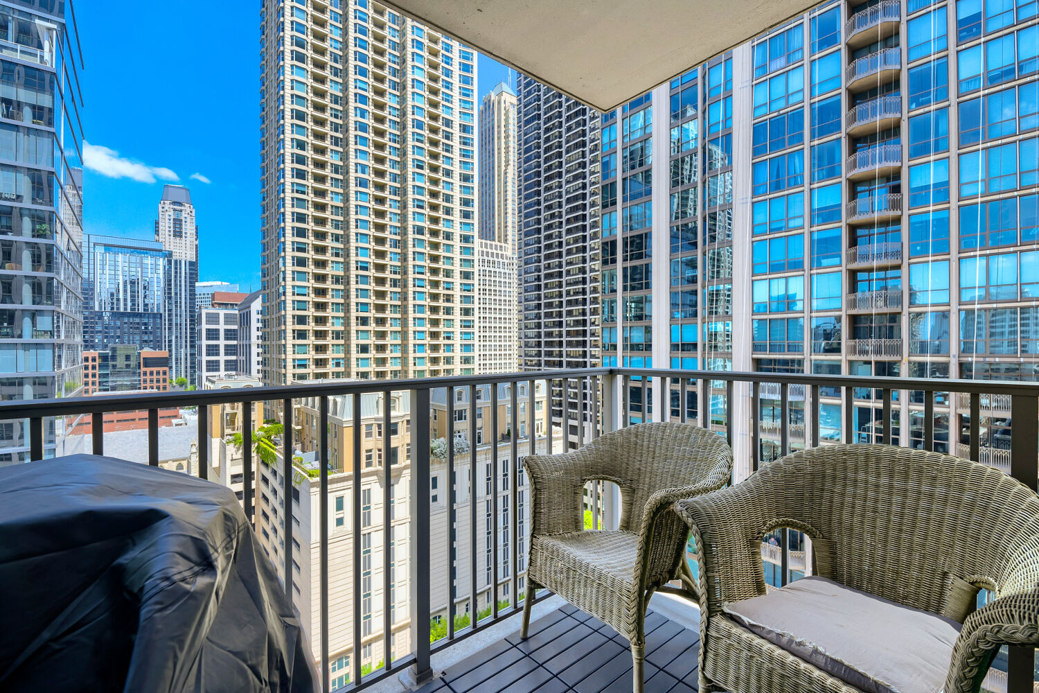2 East Erie Street Chicago IL 60611