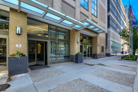 2 East Erie Street Chicago IL 60611