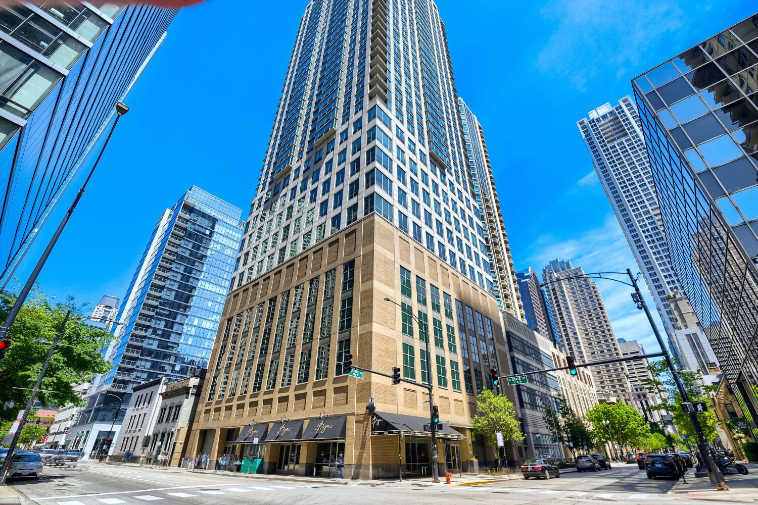 2 East Erie Street Chicago IL 60611