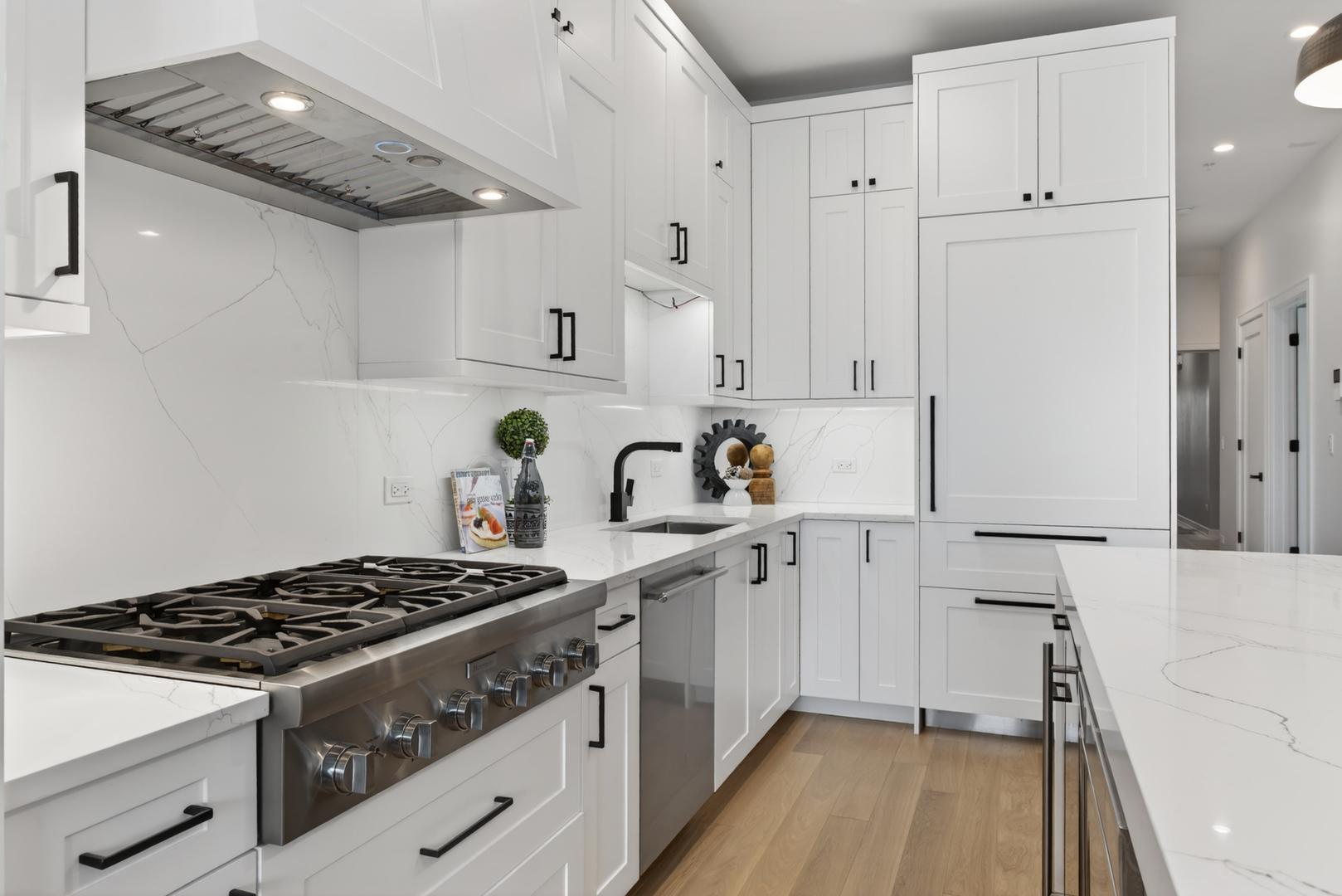 1347 West Grand Avenue Chicago IL 60642