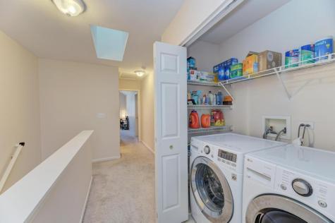 1679 West Ethans Glen Drive Palatine IL 60067