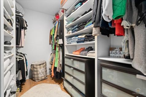 1405 East Central Road Arlington Heights IL 60005