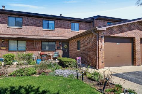 1219 Hunters Lane Lake Zurich IL 60047
