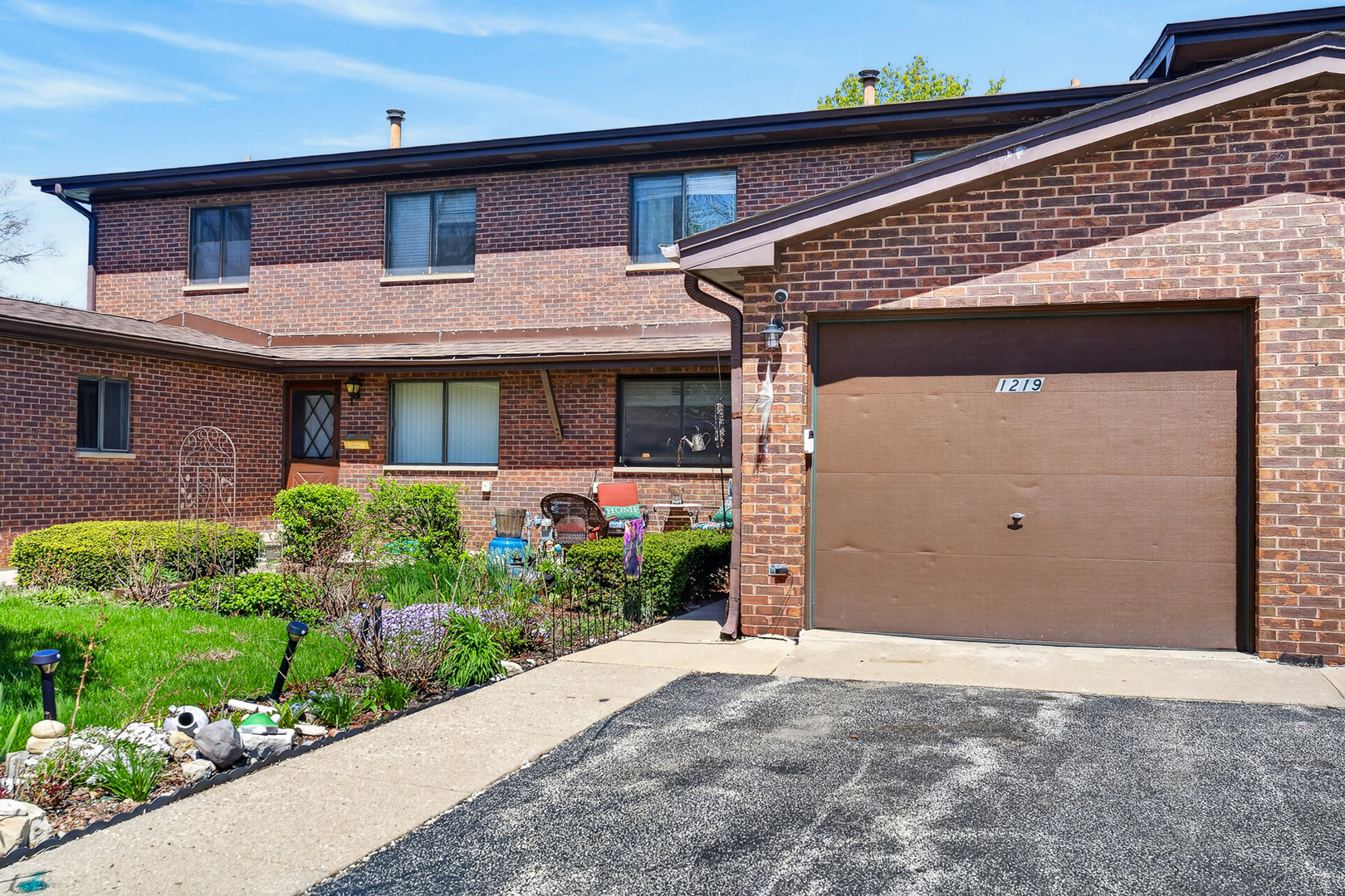 1219 Hunters Lane Lake Zurich IL 60047