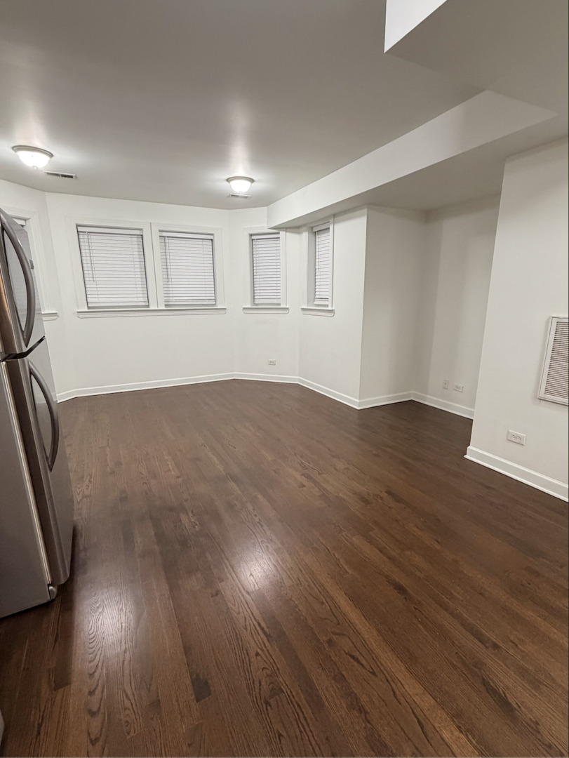 2533 West Berwyn Street Chicago IL 60625