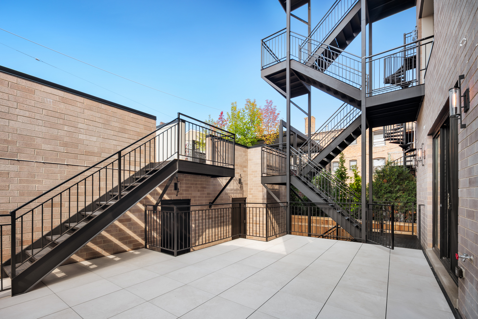 3617 North Magnolia Avenue Chicago IL 60657