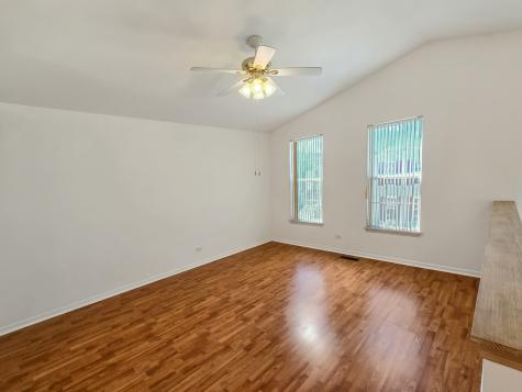 1041 Serendipity Drive Aurora IL 60504