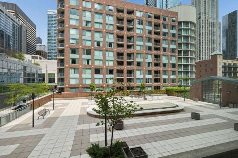 440 North Mcclurg Court Chicago IL 60611