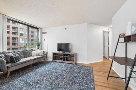 440 North Mcclurg Court Chicago IL 60611