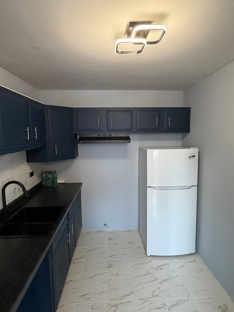 4300 West Ford City Drive Chicago IL 60652