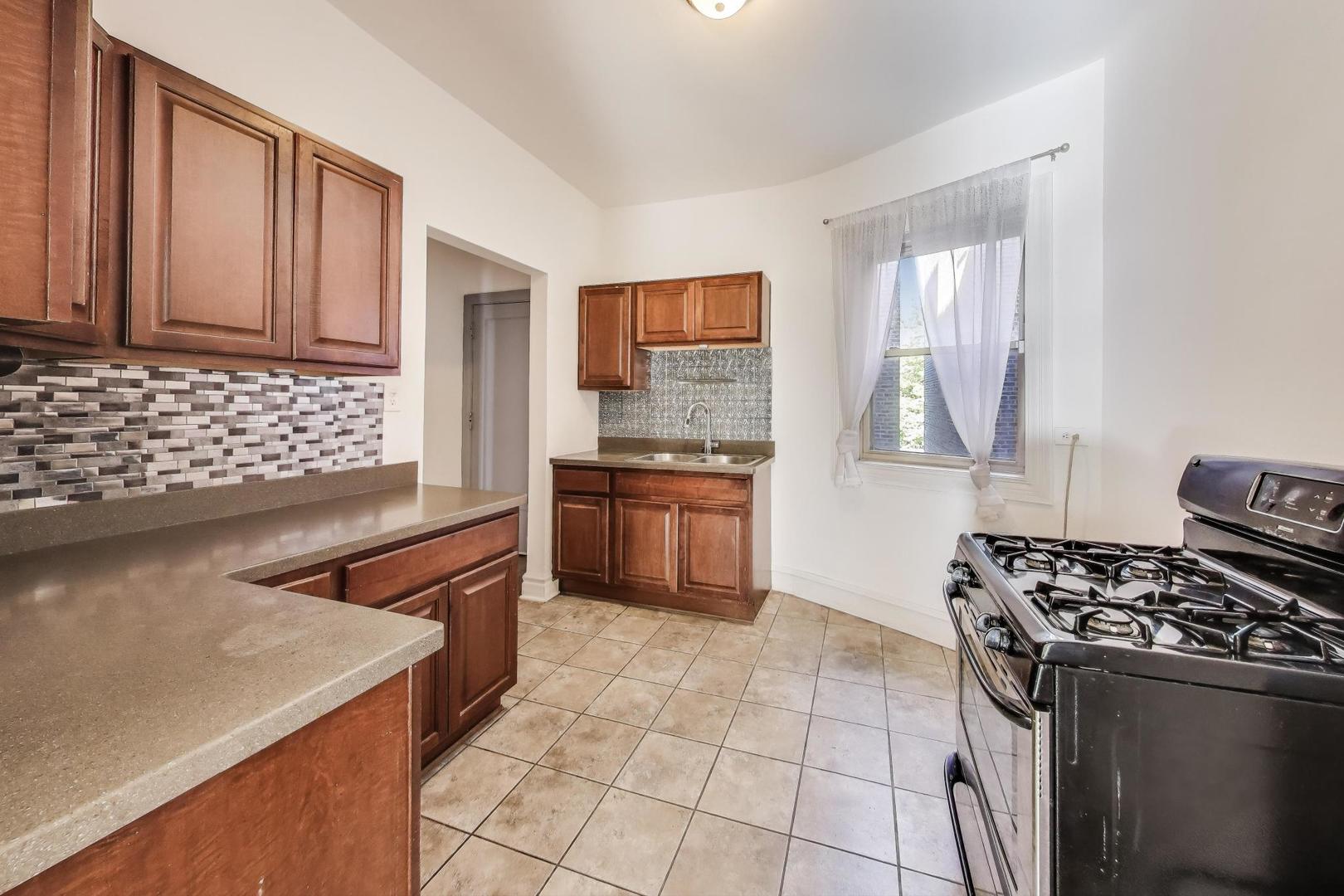 6850 South South Shore Drive Chicago IL 60649