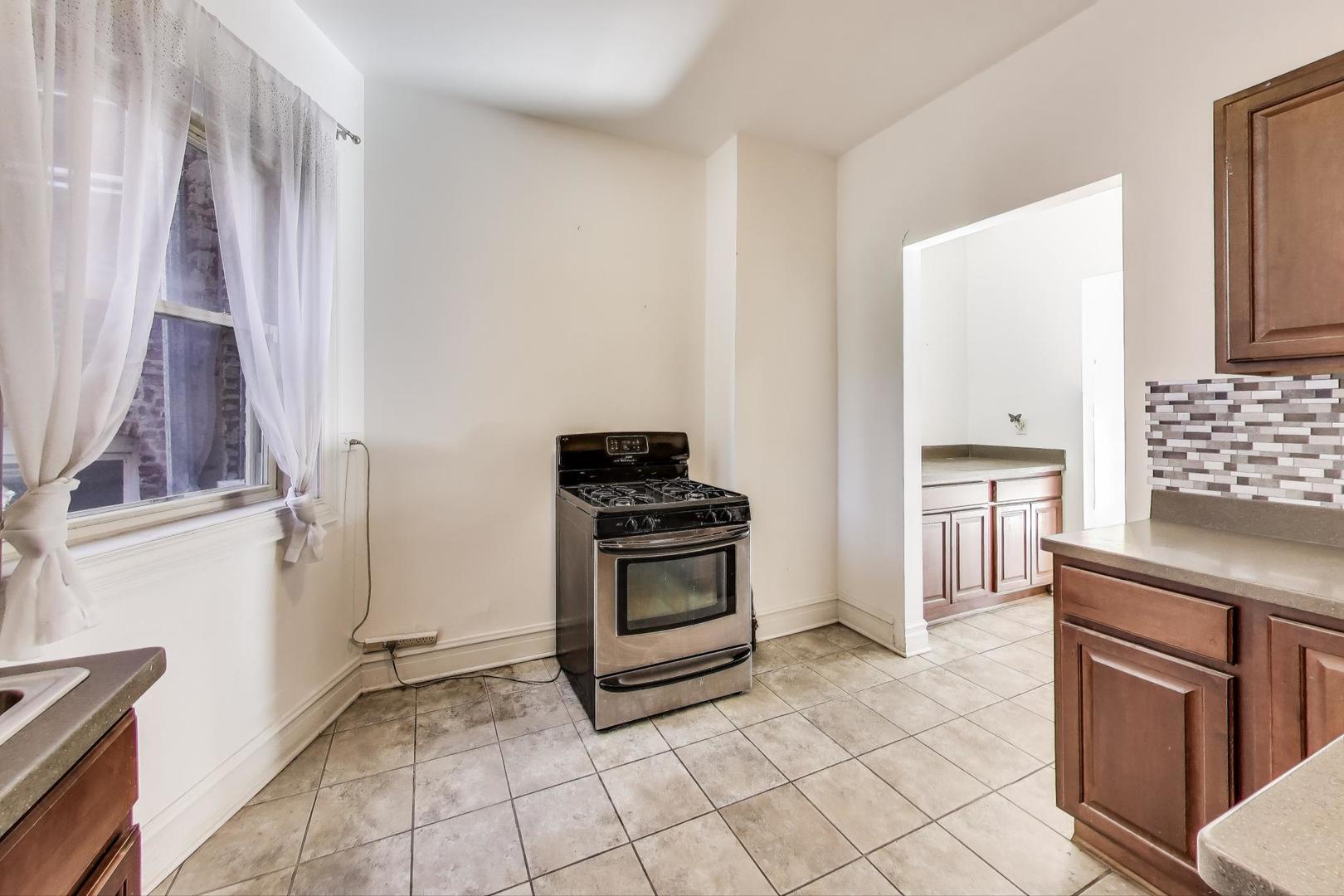 6850 South South Shore Drive Chicago IL 60649