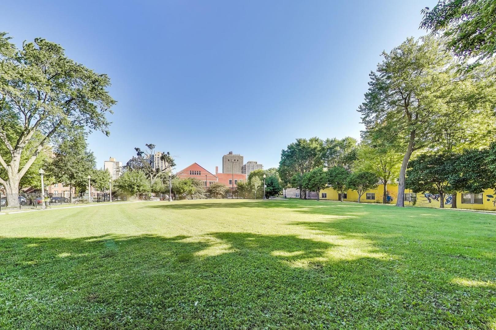 6850 South South Shore Drive Chicago IL 60649