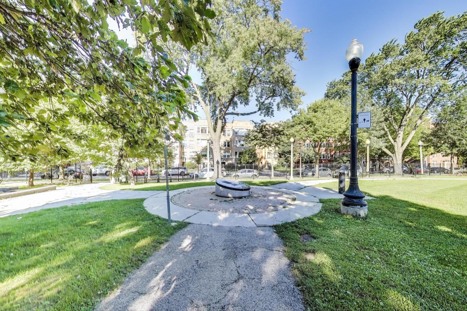 6850 South South Shore Drive Chicago IL 60649