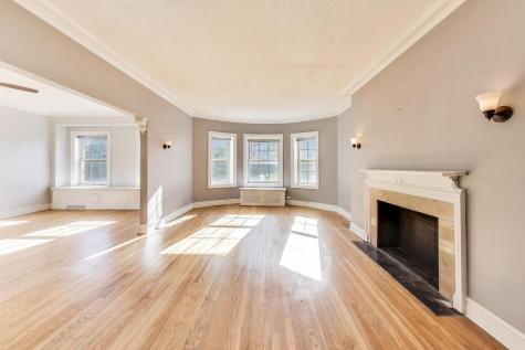 6850 South South Shore Drive Chicago IL 60649