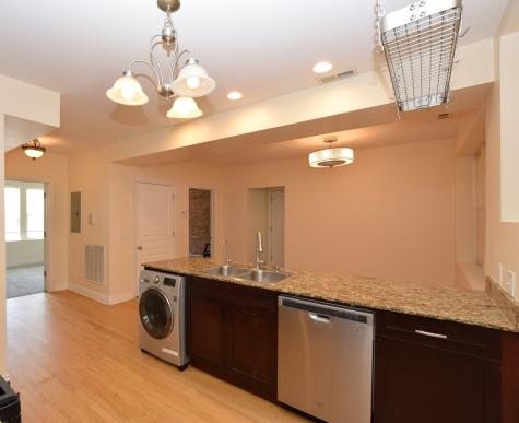 2840 West Glenlake Avenue Chicago IL 60659