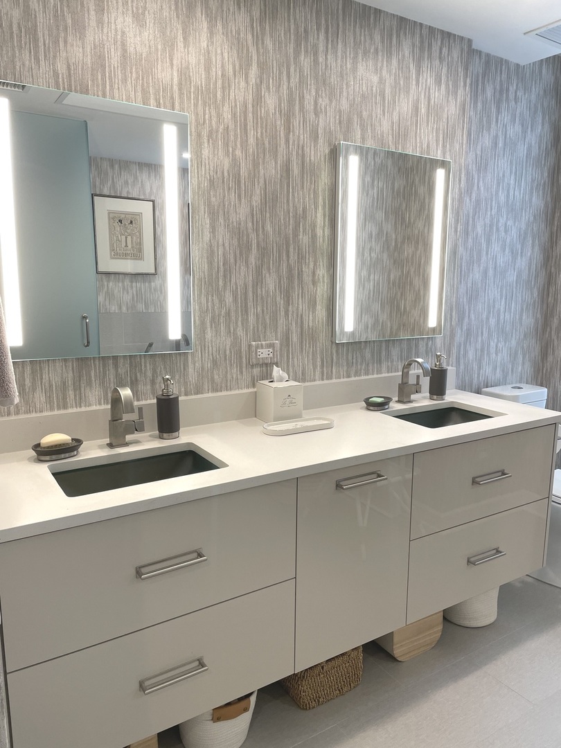 415 East North Water Street Chicago IL 60611