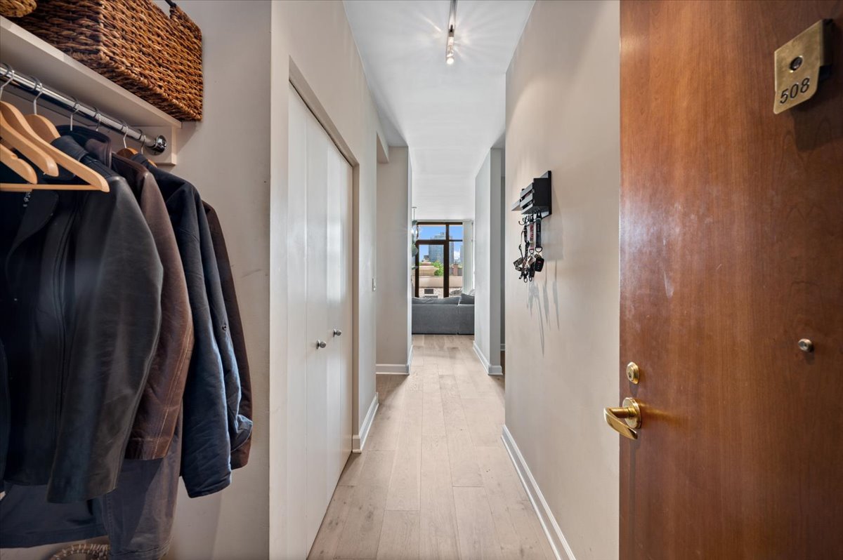 233 East 13th Street Chicago IL 60605