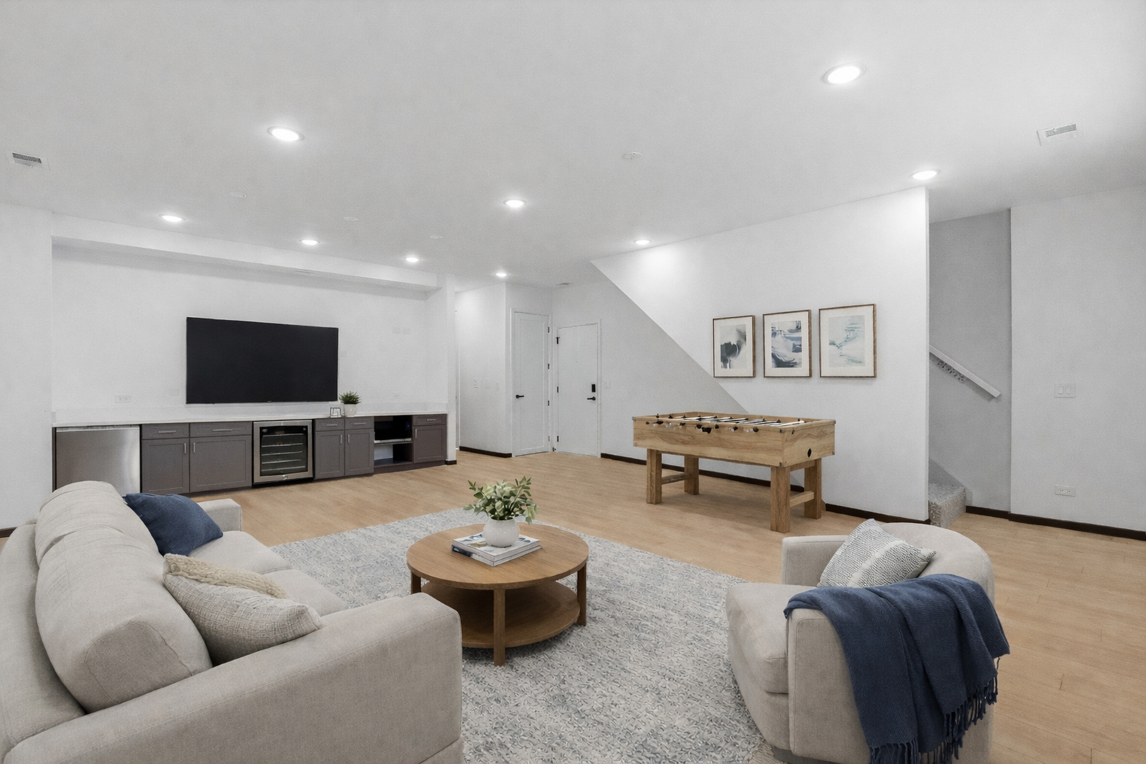 5830 North Lincoln Avenue Chicago IL 60659