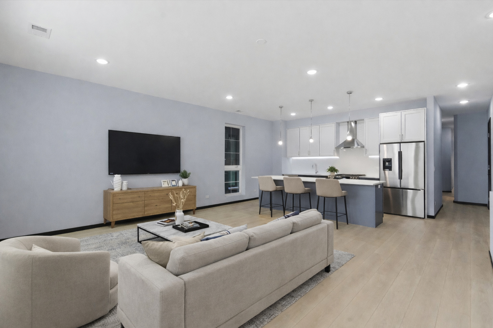 5830 North Lincoln Avenue Chicago IL 60659