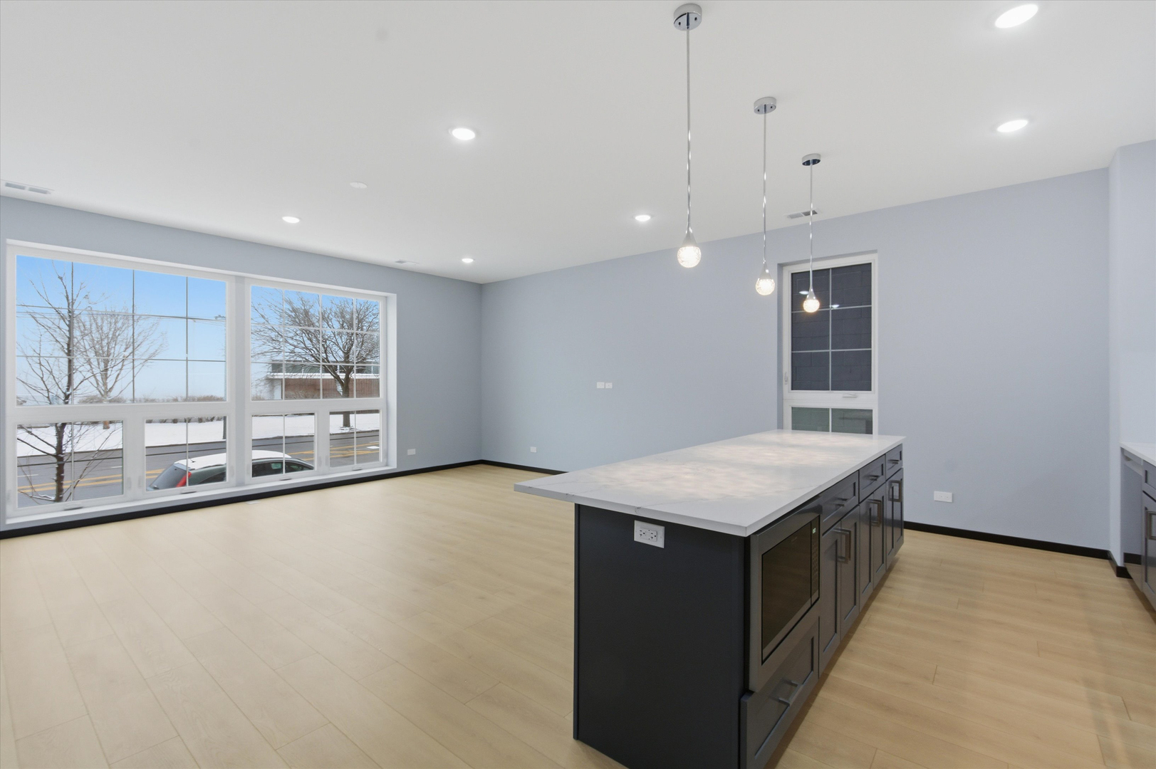 5830 North Lincoln Avenue Chicago IL 60659