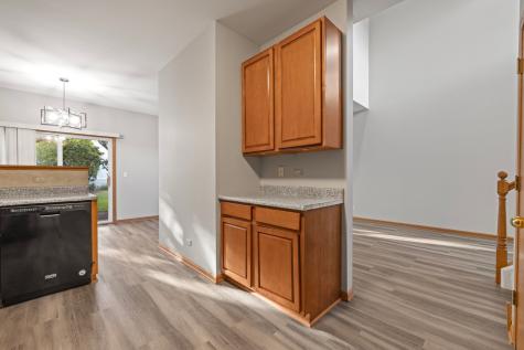 2247 Stoughton Drive Aurora IL 60502