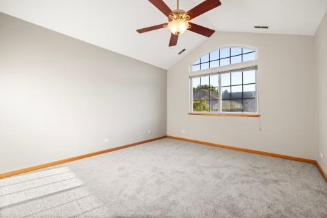 2247 Stoughton Drive Aurora IL 60502