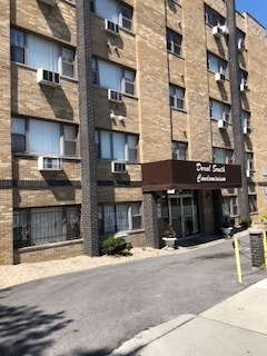 7854 South South Shore Drive Chicago IL 60649