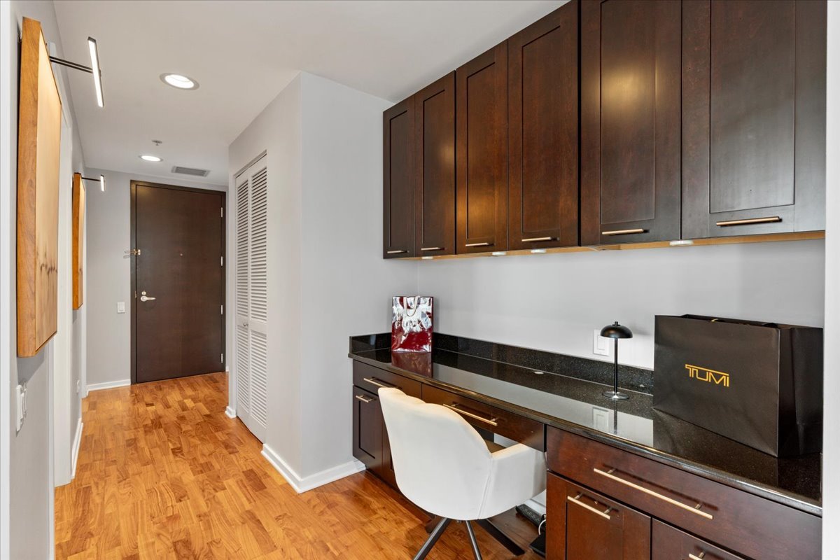 240 East Illinois Street Chicago IL 60611
