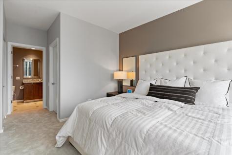 240 East Illinois Street Chicago IL 60611