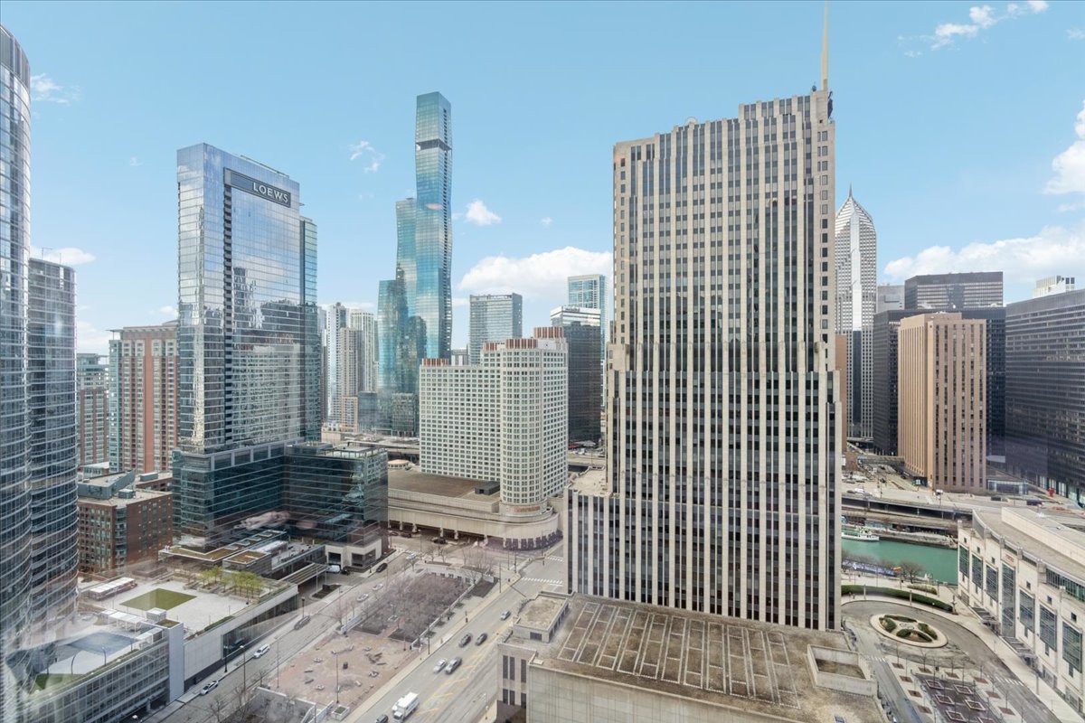 240 East Illinois Street Chicago IL 60611