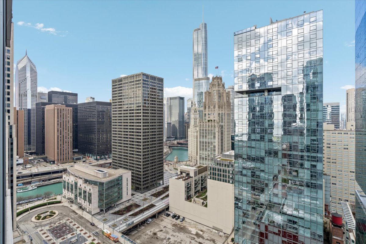 240 East Illinois Street Chicago IL 60611