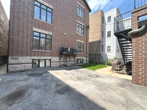 5121 South Kimbark Avenue Chicago IL 60615